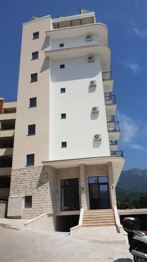 Svarog 3* Bečići